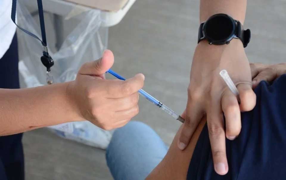 Llega a México vacuna anti-Covid de Moderna para venta