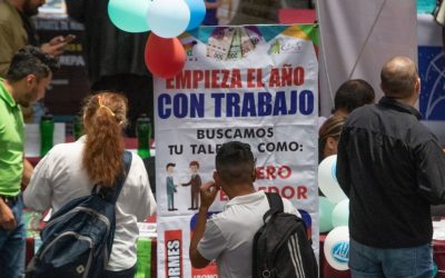 La tasa de desempleo de diciembre en México bajó a 2.6%; más de la mitad de los trabajadores sigue en la informalidad