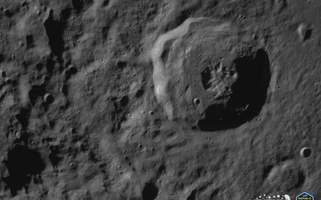 Toma “Odiseo” una foto de la Luna previo a su histórico alunizaje de este jueves