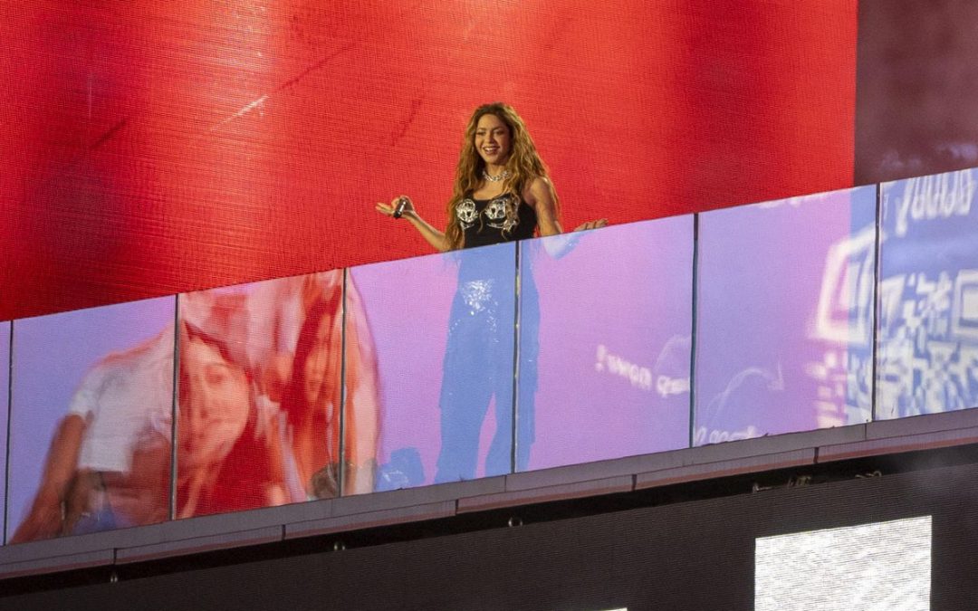 Shakira convoca a miles de personas en un concierto gratis en Nuevas York