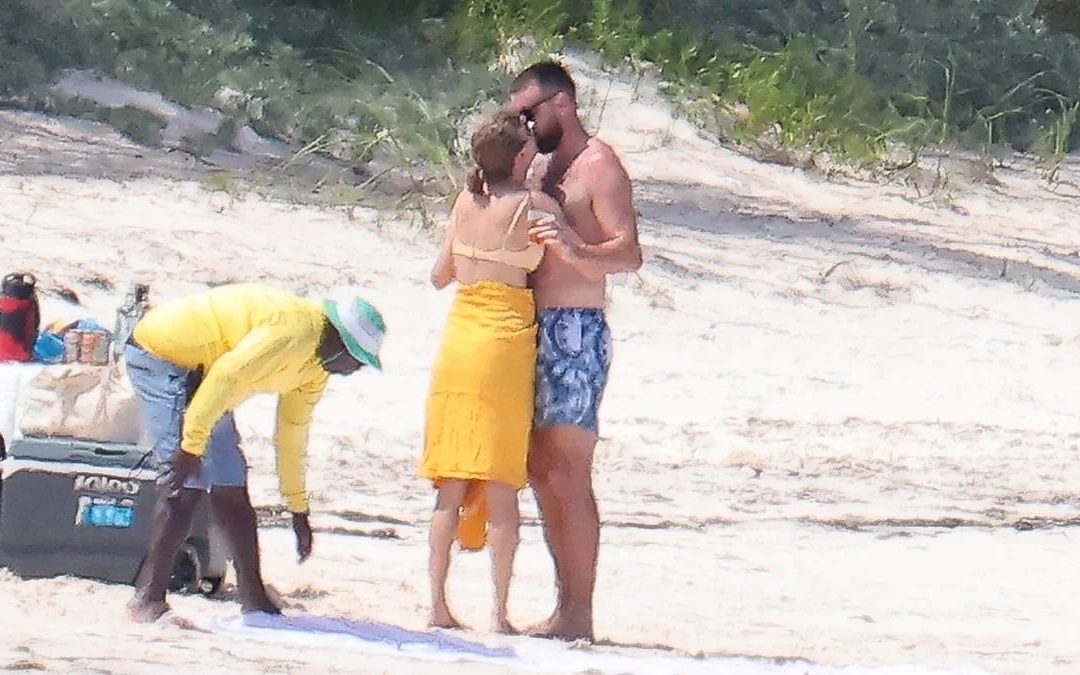 Taylor Swift y Travis Kelce disfrutan de un romántico escape a las Bahamas