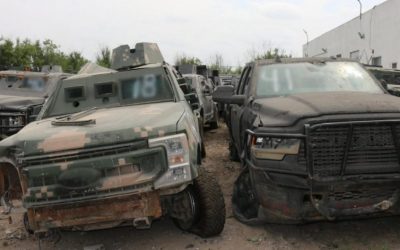 FGR destruye 42 vehículos “monstruo” asegurados en Tamaulipas