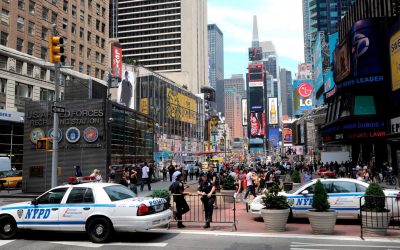 Condenan a 27 años de cárcel a agresor de tres policías en Times Square en Navidad de 2022