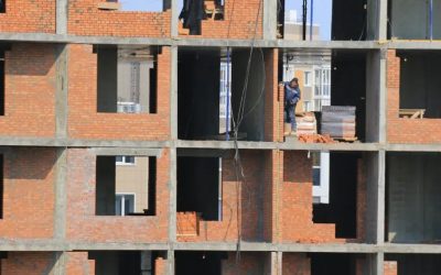 Empresas constructoras hilan en marzo tres meses de caídas