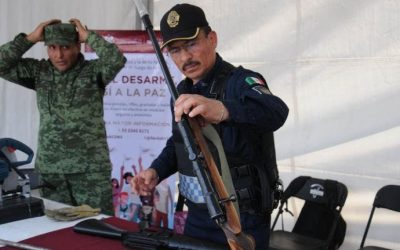 Con programa de desarme, CDMX acumula más de 8 mil pistolas y granadas