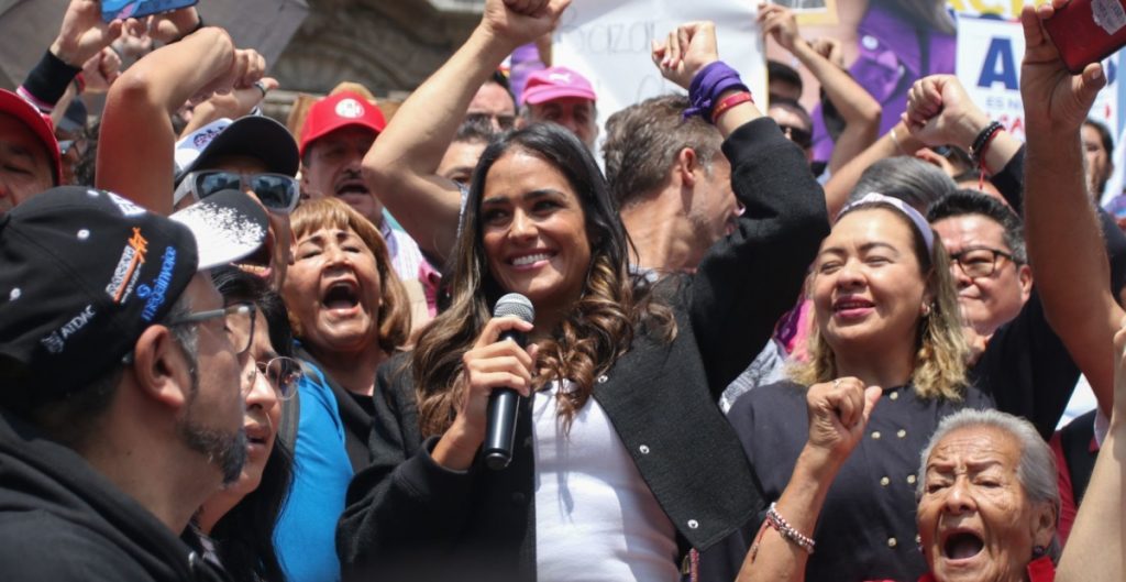 Tribunal revoca acuerdo de conteo de votos en la alcaldía Cuauhtémoc; Alessandra Rojo celebra en el Ángel y Catalina Monreal acusa guerra sucia