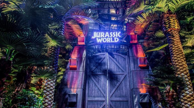 ¡Increíble! Roban dinosaurio de expo ‘Jurassic World’ en centro comercial Perisur