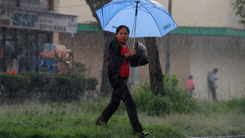 Activan Alerta Amarilla por lluvias fuertes en toda la CDMX para este martes