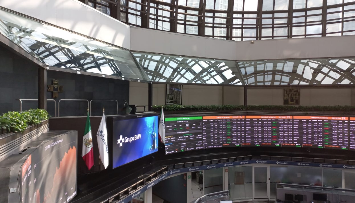 Gana la Bolsa Mexicana 0.08% y se ubica en su mejor nivel desde el 17 de julio