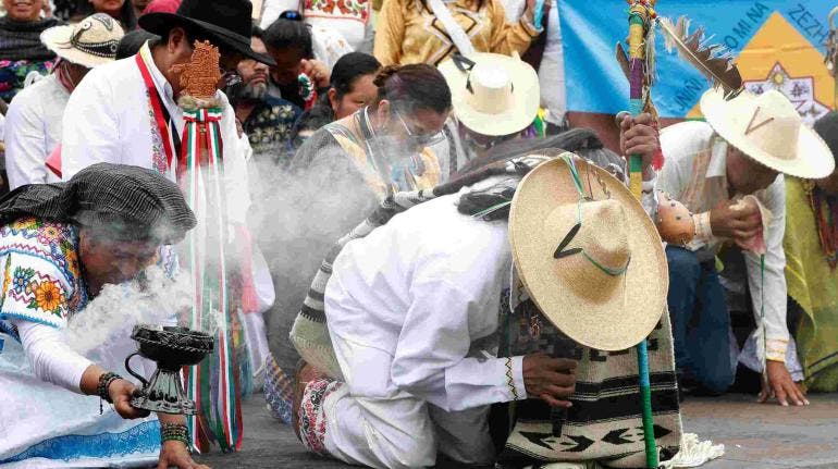 Ceremonia indígena para recibir reforma constitucional de AMLO