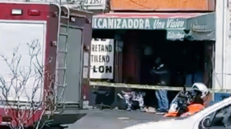 Adulto mayor muere prensado con maquinaria dentro de una vulcanizadora en Av. Tláhuac, Iztapalapa