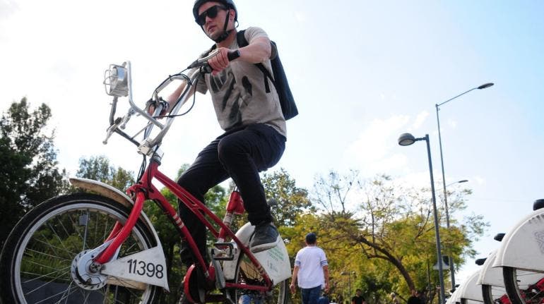 ¿Eres estudiante y usas Ecobici? Semovi te ofrece descuento en membresías anuales