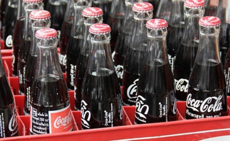 Sube 8.9% utilidad de Coca-Cola Femsa en tercer trimestre; ventas netas reportan alza de 10.7%