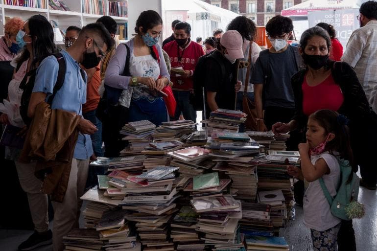 FIL Zócalo 2024: distribuirán libros gratis, estos son los títulos