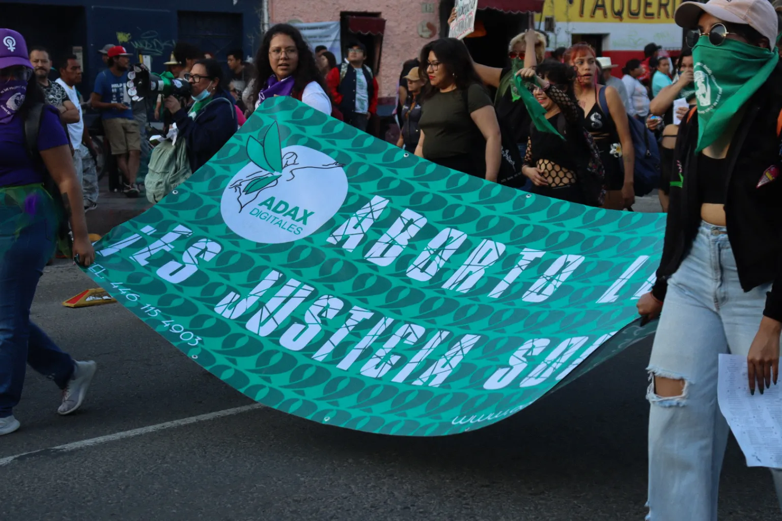 Fiscalía de Querétaro imputa por homicidio a menor que habría sufrido aborto espontáneo