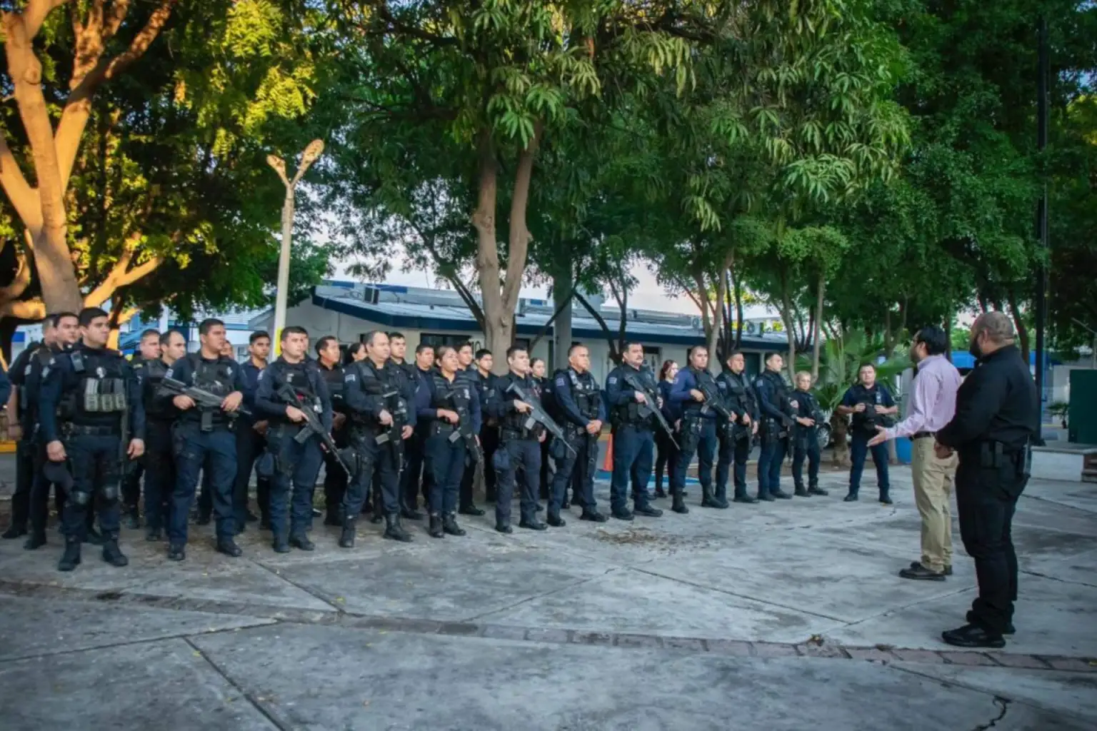 Agentes de la Policía y Tránsito de Culiacán vuelven a las calles tras evaluación