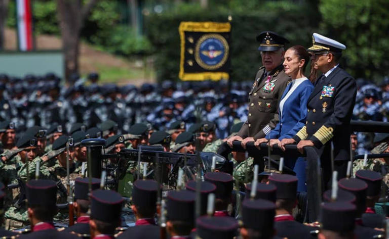 Pasan tijera al presupuesto de las Fuerzas Armadas; disminuye un 43.8% el recurso de Defensa