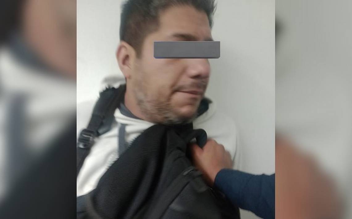 Metro Tacubaya: Sujeto se arroja a las vías tras atacar a cuatro usuarios con arma blanca; policías lo detienen