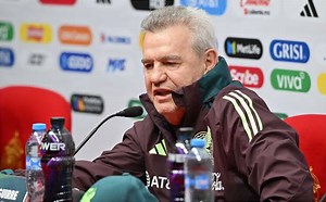 Javier Aguirre imita a Ricardo ‘Tuca’ Ferretti en plena conferencia de prensa