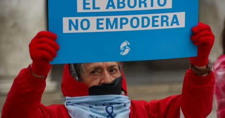 Congreso de CDMX aplaza votación sobre despenalización total del aborto