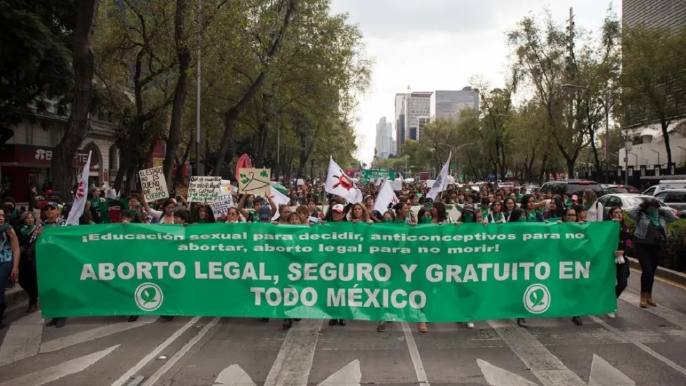 Congreso CDMX aprueba en comisiones despenalización del aborto