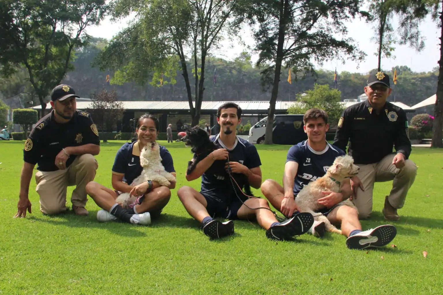 SSC CDMX y Pumas de la UNAM invitan a la ciudadanía a realizar adopción de mascotas