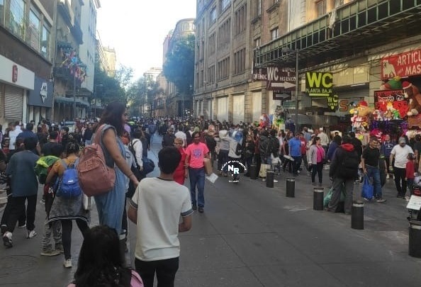 Se reporta incendio en la panadería “Ideal” del Centro Histórico, CDMX