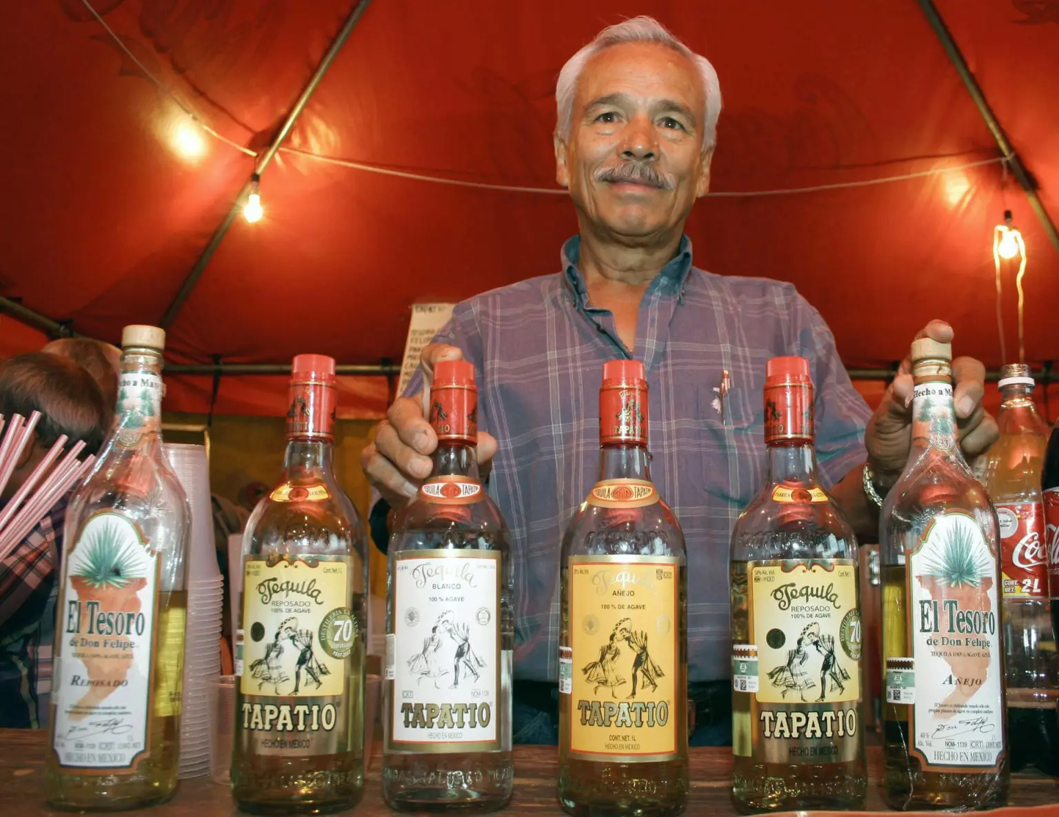 Importaciones de tequila en EE.UU. aumentan ante amenazas de aranceles a México