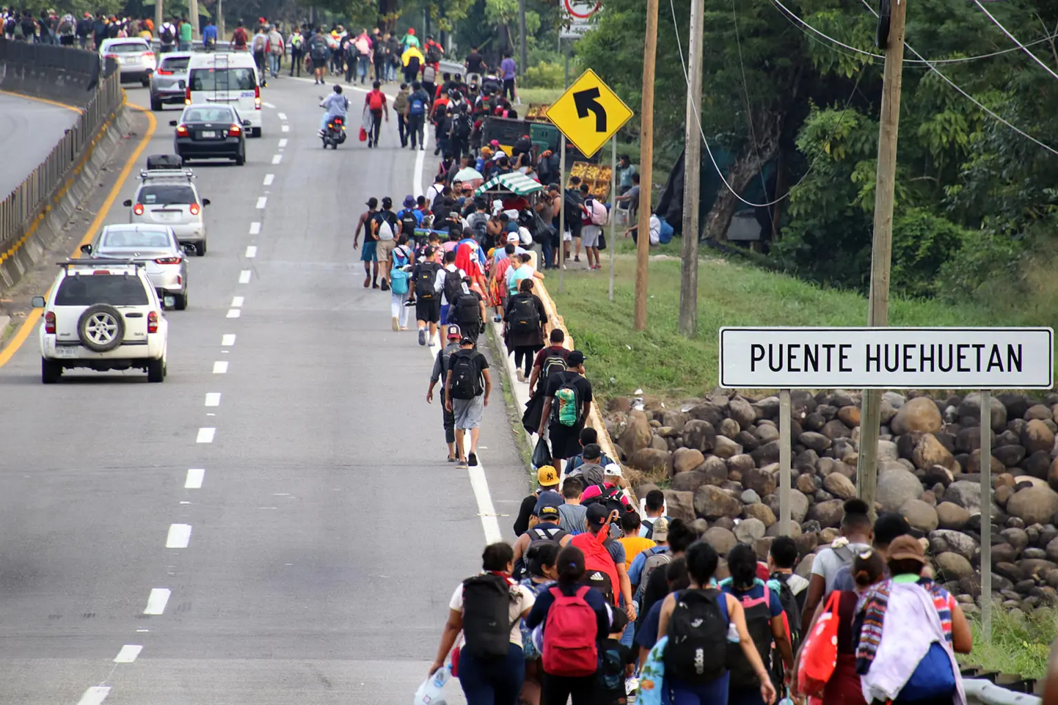 Caravana migrante sale de Tapachula pese a las declaraciones de Trump y Sheinbaum