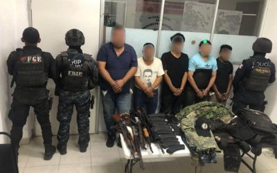 Detienen a 5 con armamento y equipo táctico en Villaflores, Chiapas; dos son originarios de Sinaloa y uno de Durango