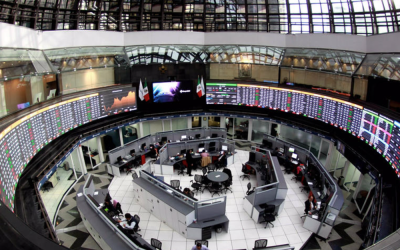 Gana la Bolsa Mexicana 0.99% y supera las 53 mil unidades