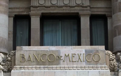 Baja Banxico al 0.6% su pronóstico PIB en 2025 y alerta de posible contracción