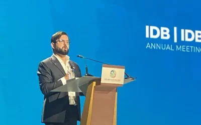 Gabriel Boric advierte que «el aislacionismo» no es la solución ante aranceles de Trump