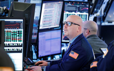 Cierra Wall Street en verde y rompe la racha perdedora de 4 semanas