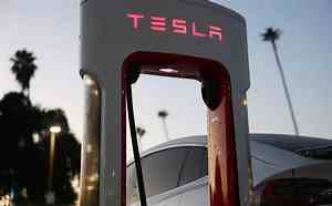 Ventas de Tesla se desploman en Europa; cayeron 49% desde enero