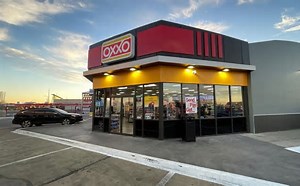 Oxxo avanza en su llegada a EU; abre su primera tienda en Texas