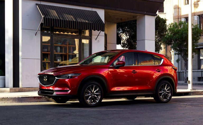 Mazda pausa exportación de su modelo CX-50 a Canadá, reporta Bloomberg