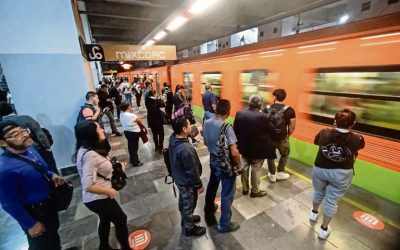 Falla en tren de Línea 12 provoca retrasos de 20 minutos; en Línea 8 reportan fuga de agua