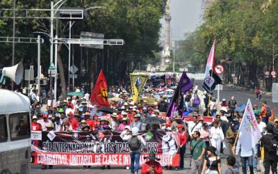 Miles marchan en el Día del Trabajo en la CDMX