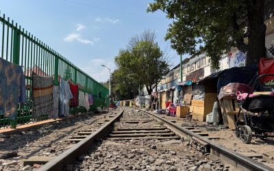 Campamento migrante en CDMX se ampara para evitar su traslado a un refugio