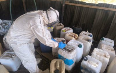 Ejército asegura en Sinaloa mil 370 litros de sustancias para elaborar metanfetamina con valor de 29 mdp