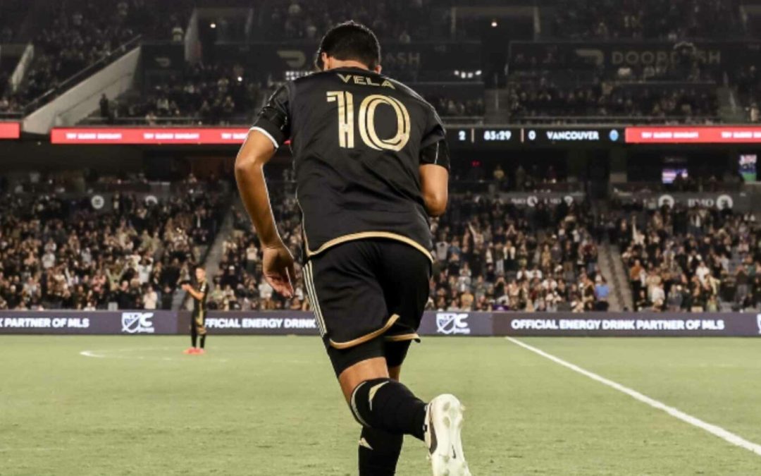 El mexicano Carlos Vela se retira del fútbol