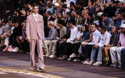 Louis Vuitton nos traslada a la India sartorial en su desfile masculino en París