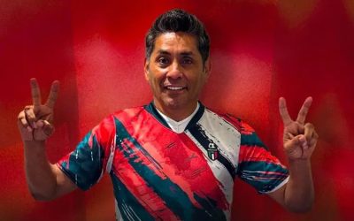 Jorge Campos sale del retiro y jugará en Europa a sus 58 años