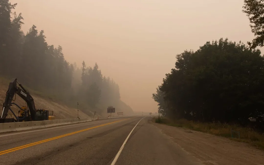 Enfrenta Canadá lo que sería el segundo peor año de incendios forestales de su historia
