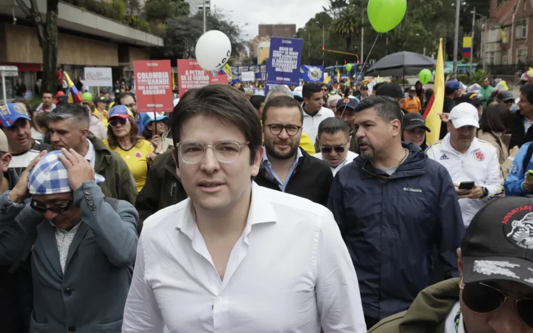 Muestra senador colombiano herido en un atentado “indicios de mejoría neurológica”
