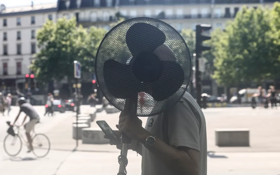Calor extremo sofoca a Europa; afecta a escuelas, viajes, torneos y urgencias