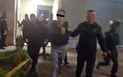 Detienen al ‘Che Che’ al salir del Hospital Balbuena; familiares intentaron rescatarlo