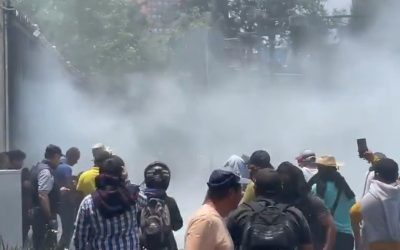 Se registran disturbios en la Segob durante reunión con la CNTE