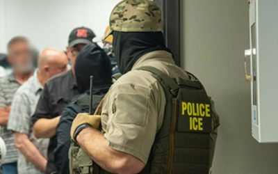 Trump insiste en que redoblará redadas migratorias en ciudades con gobiernos demócratas